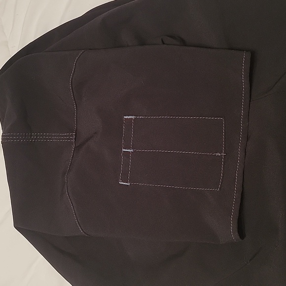 Carhartt Force short sleeve scrub top - Picture 3 of 5